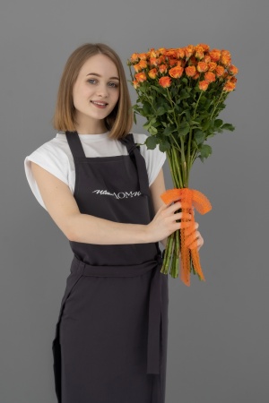 15 кустовых оранжевых роз